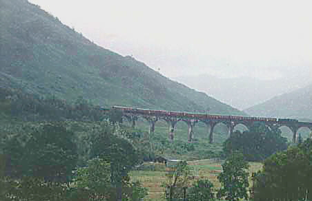 Glenfinnan Viadukt - (C) by Axel Klatt